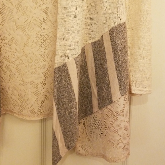 Paper Crane Lace/striped cardigan - Picture 2 of 4